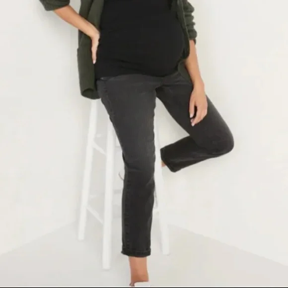 Old Navy Maternity Full-Panel Black-Wash Boyfriend Jeans Size 12 PETITE - Picture 8 of 8